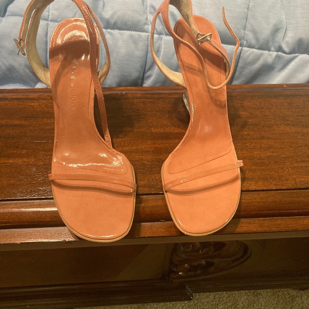Calvin Klein Open toe wedges